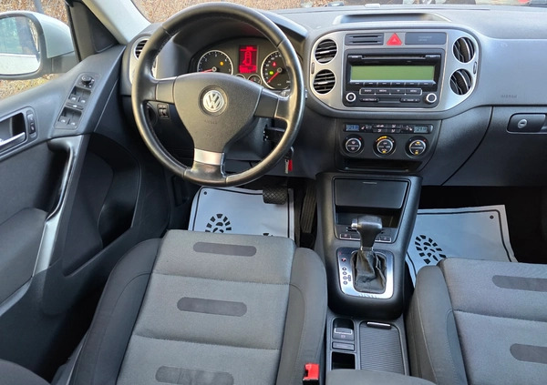 Volkswagen Tiguan cena 33999 przebieg: 242435, rok produkcji 2008 z Pyskowice małe 407